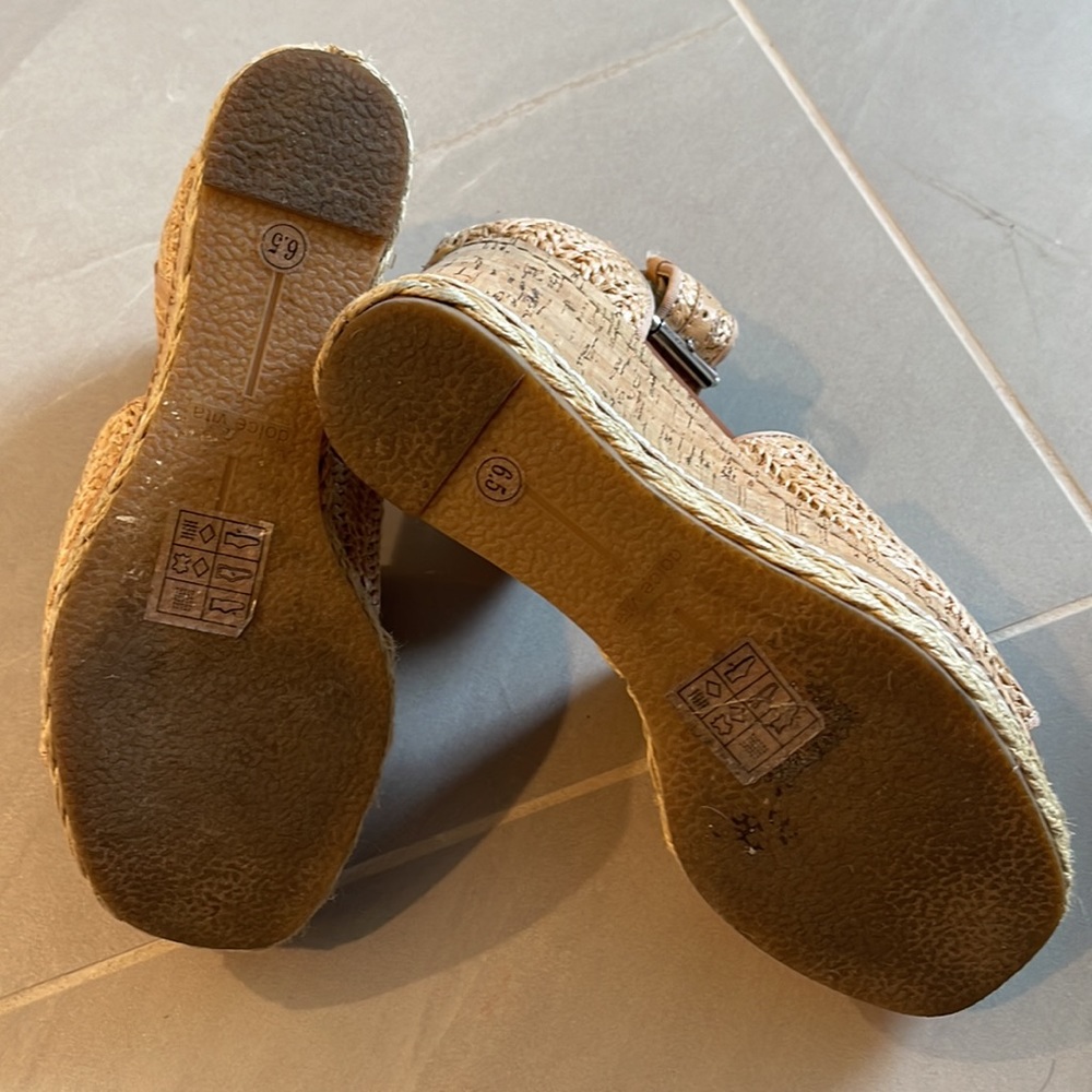 Dolce Vita platform sandals size 6.5 - Picture 8 of 8